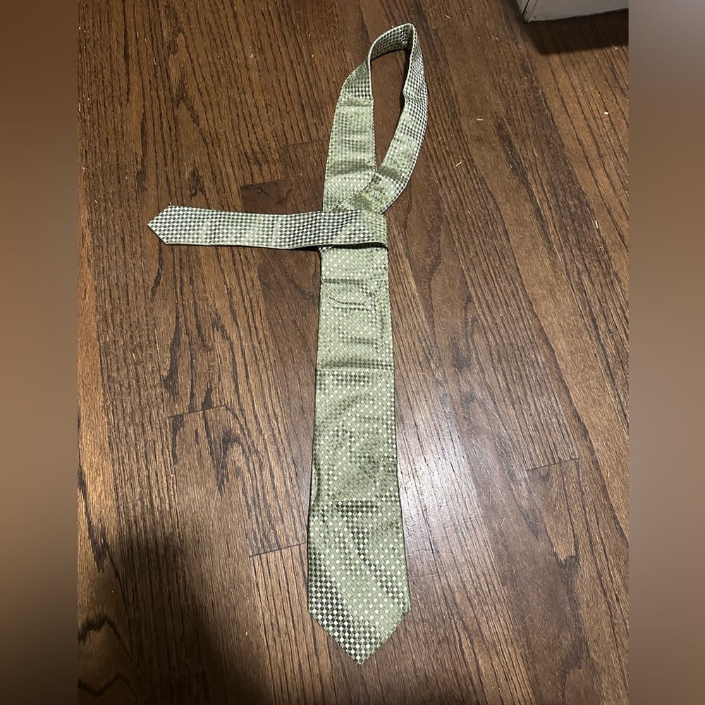 Light Green Men’s Tie